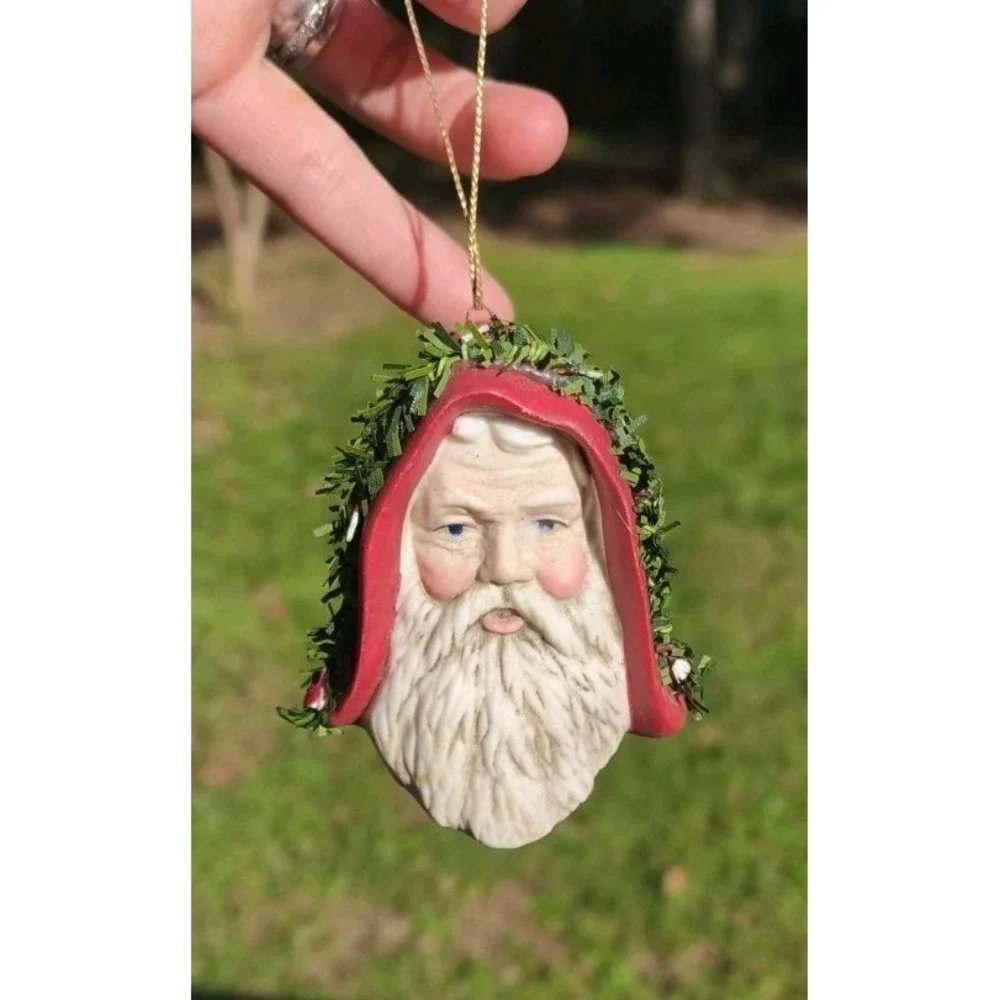 Vintage LOT Santa Claus‎ Head Christmas Ornament Ceramic Hand Painted.